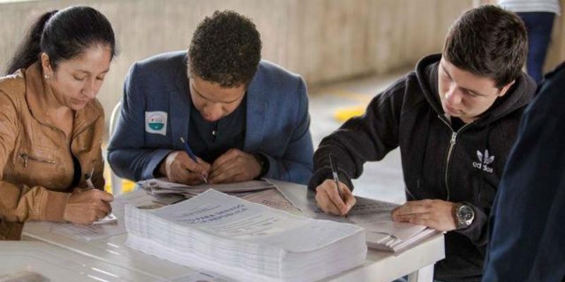 Tenga en cuenta los beneficios y plazos para solicitar compensatorios por haber votado y ser jurado de votación