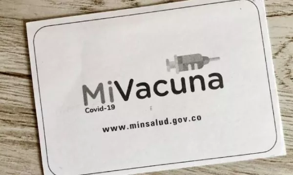 Servidores públicos con esquema de vacunación completo tienen derecho a un día libre en el primer trimestre del 2022 (Alcaldía de Bogotá)
