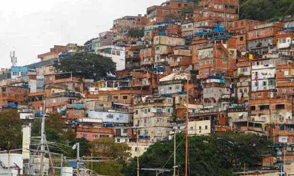 Brasil-favelas-brasilenas(shutterstock).jpg