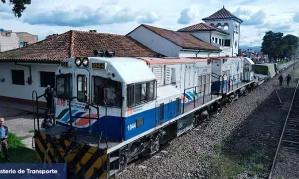 Ley-Ferroviaria-Senado(Mintransporte).jpg