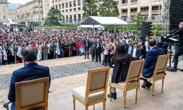Presidente Petro firmará carta de intención para ingresar a la 'Ruta de la seda' (Presidencia)