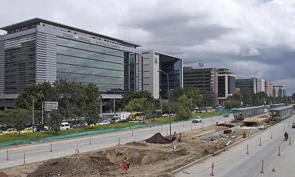 bogota-obras-calle26mac.jpg