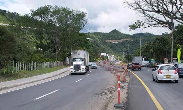 carretera-concesion-obras-transporte-viasmac.jpg