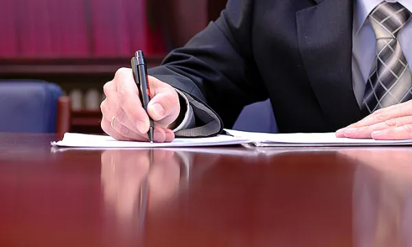 contrato-firma-documento1big.jpg