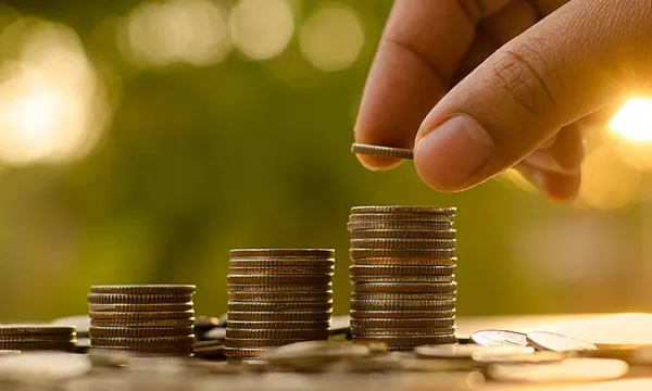 ahorros-monedas-economia-dineroshut-1509241881.jpg