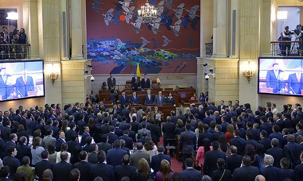 congreso-senado-plenaria2pres-1509241696.jpg