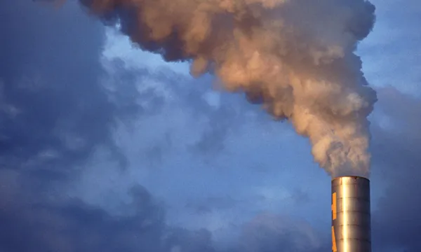 contaminacion-humo-fabricasthink-1509241707.jpg