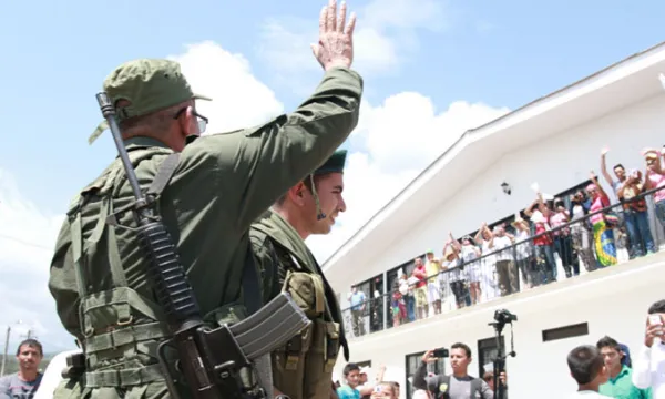 desmovilizacion-guerrilla-farcpresidencia-1509241750.jpg