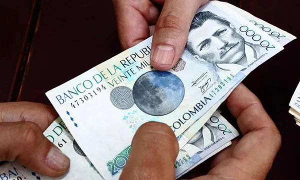 dinero-billetes-bancoet-1509241642.jpg