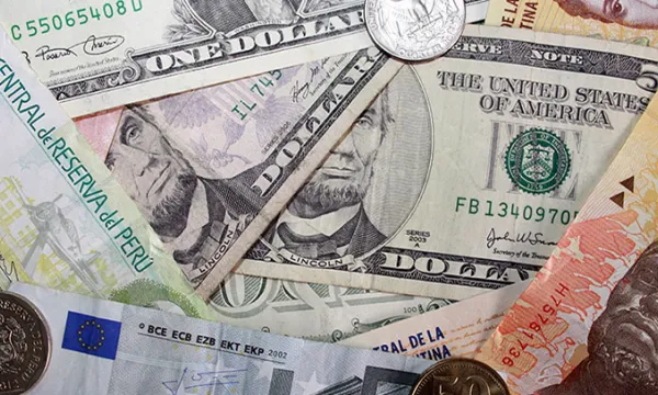 divisas-billetes-dinerojose-patino207-1509241735.jpg