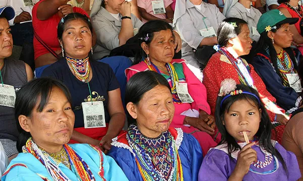 indigenas-consulta20previa-etniasefe-1509241720.jpg