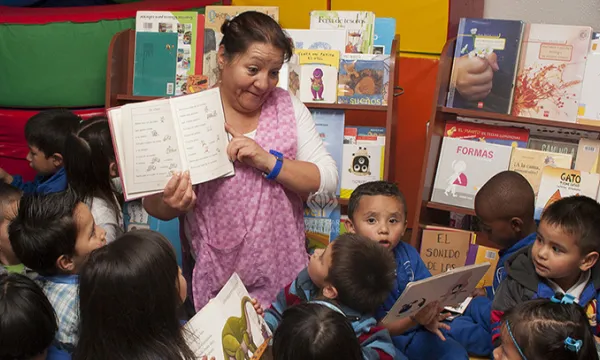 madres-comunitarias-ninezicbf-1509241758.jpg