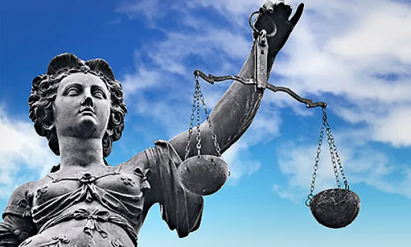 medi140611justicia20shut-1509242296.jpg