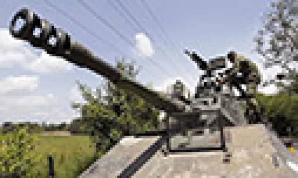 medi141809militares2-reu-1509243063.jpg