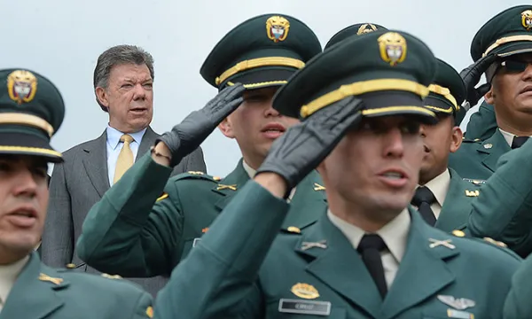 militares-ffmm-ejercito1pre-1509241749.jpg
