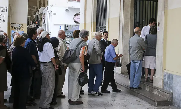 pensionado-vejez-adultomayor-fila1big-1509241655.jpg