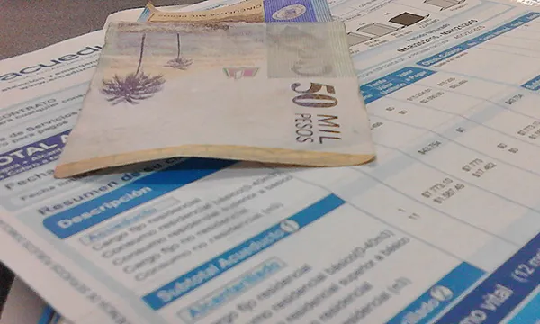 recibos-servicios-dineromac-1509242020.jpg