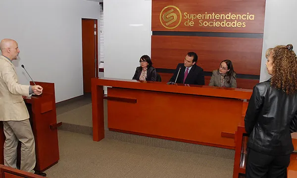 supersociedades-audiencia3hp-1509241773.jpg