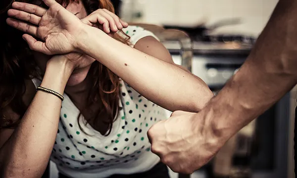 violencia-mujer-maltrato1big-1509241747.jpg
