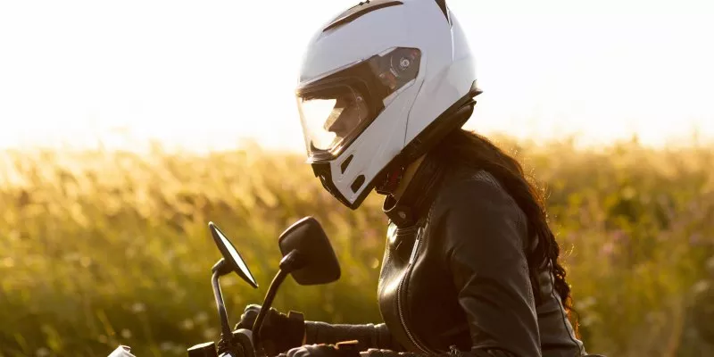 Nuevas pautas para la comercialización de cascos de motociclistas