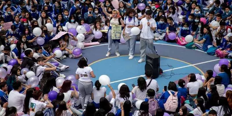 Menores de edad pueden ser convocados a participar en manifestaciones, marchas y plantones (Alcaldía)