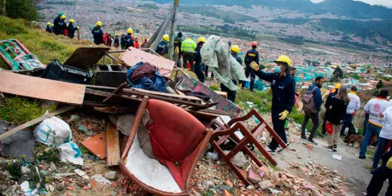 Corresponde a los alcaldes adelantar programas de reubicación de quienes estén en zonas de alto riesgo (Alcaldía)