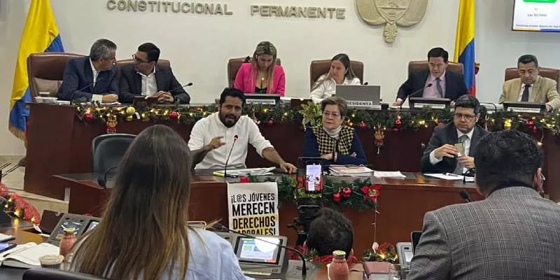 EN VIVO: Aprueban ponencia mayoritaria de la reforma laboral (Cámara)