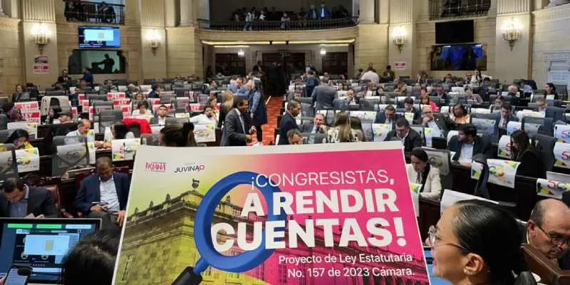 Al Senado irá iniciativa que fortalece rendición de cuentas de congresistas (Catherine Juvinao)