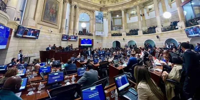 PLENARIA-LEYES-CONGRESO(senado)