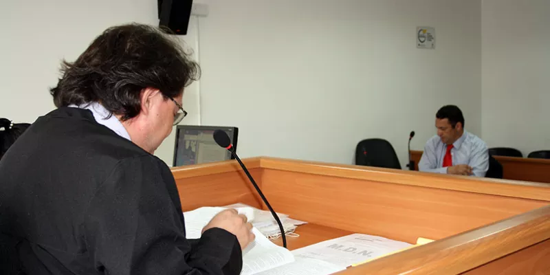 abogado-audiencia-juzgadojuanrivadeneira7-1509241748.jpg