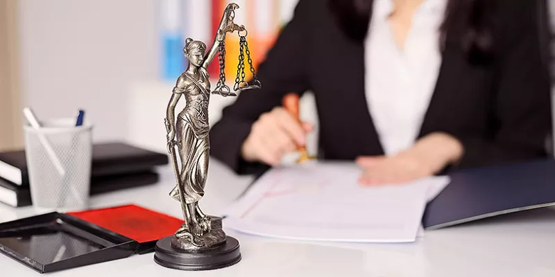 abogado-derecho-justiciabig-1509241762.jpg