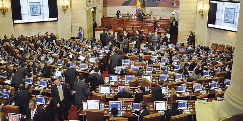 congreso-senado-plenariahp-1509241735.jpg
