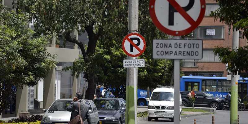 fotocomparendo-multa-espaciopublico3hp-1509241719.jpg