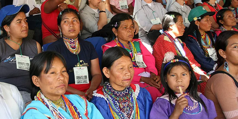 indigenas-consulta20previa-etniasefe-1509241923.jpg