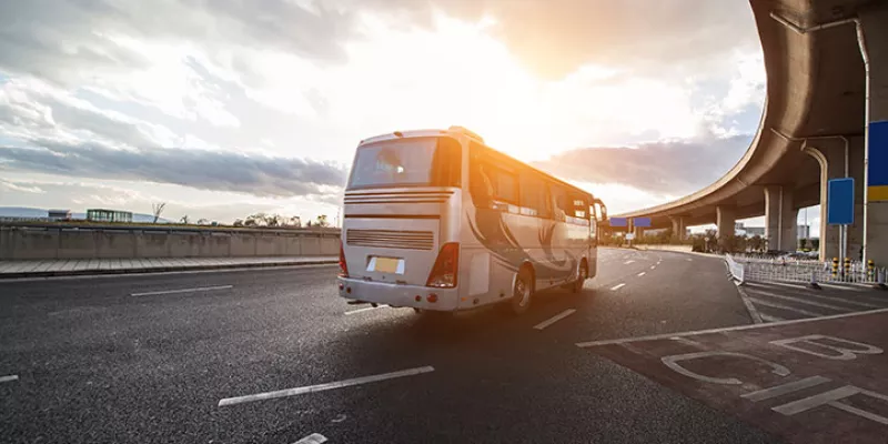 transporte-buses-urbano.jpg